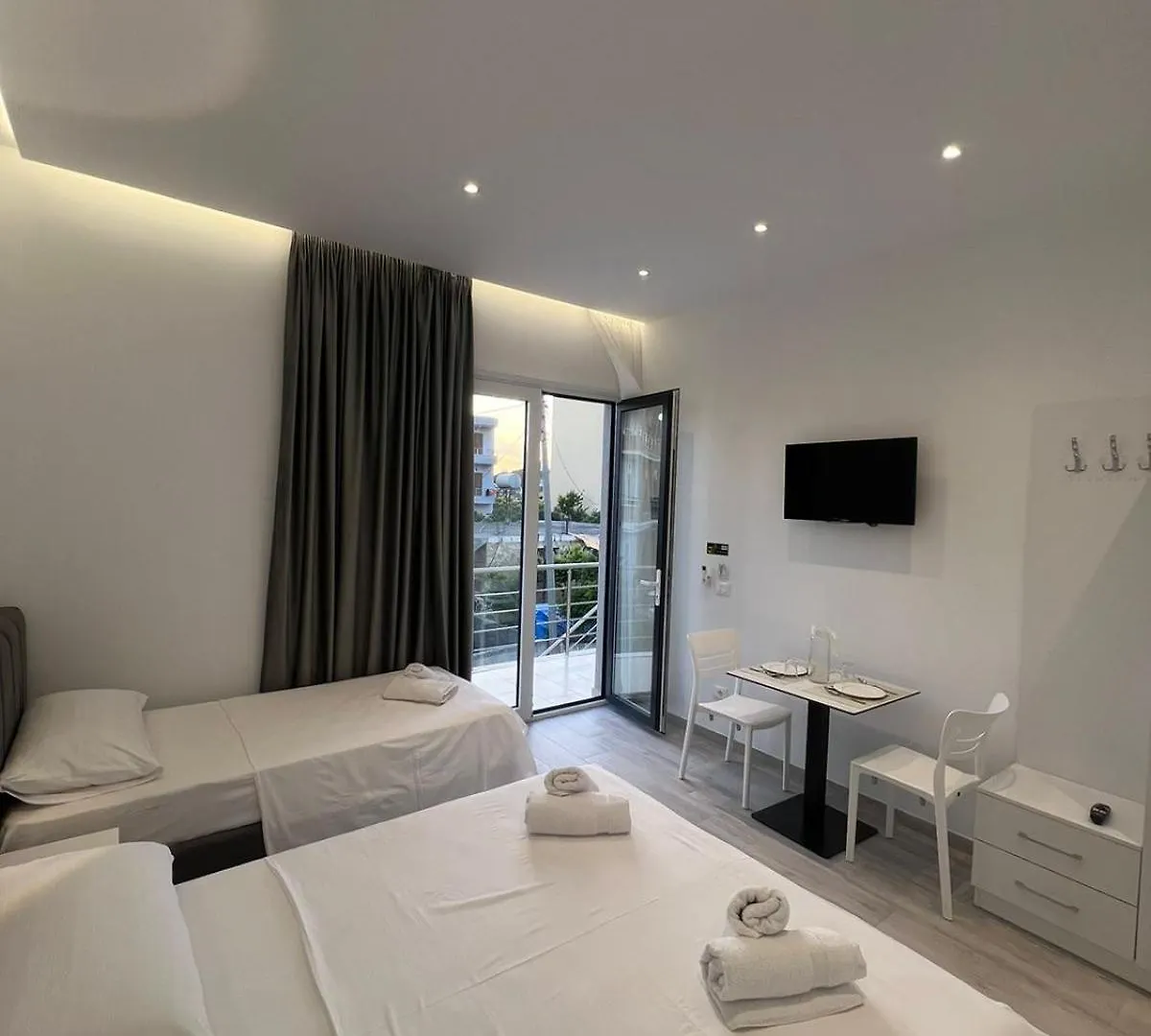 Dangolli House Vlore Apartment